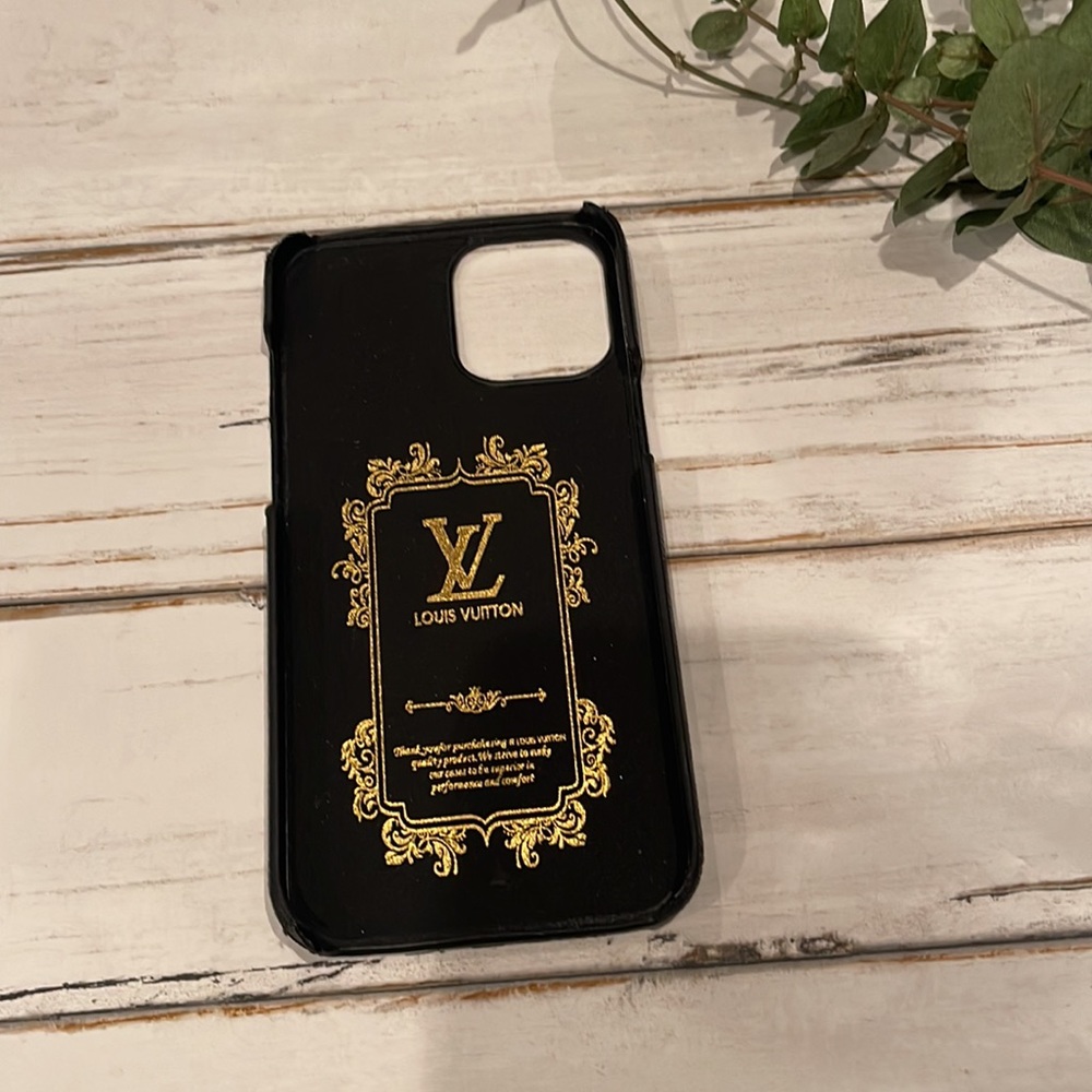 iPhone 12 Pro Max Case - Picture 2 of 5